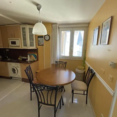 Nuevo Con Piscina Y Garaje En La Urb Apartment